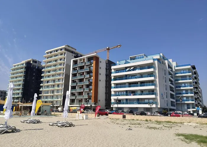 Sonja By The Sea Apartment